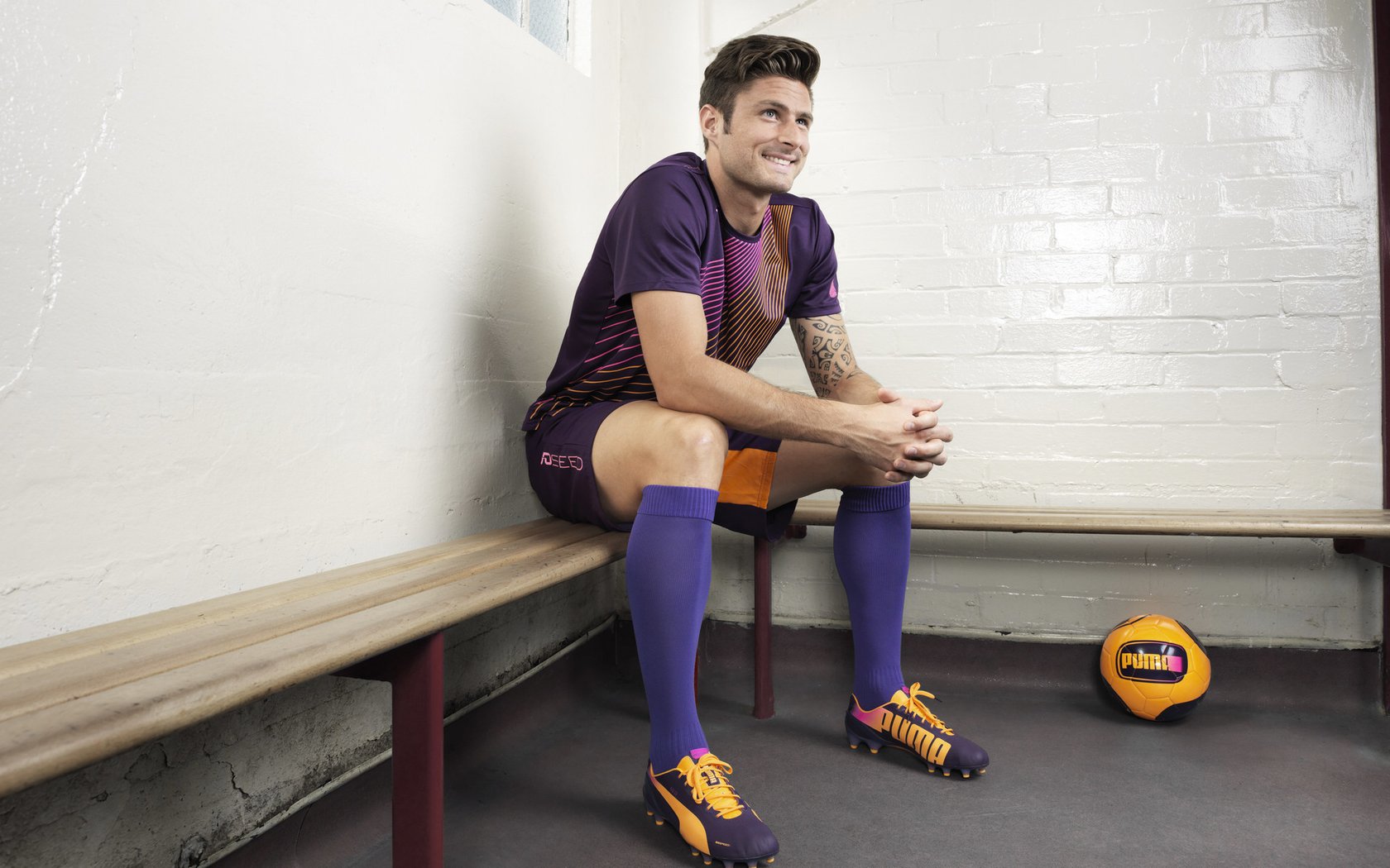 奥预赛中国足球平局 球迷呼吁增强临门一脚,2020足球奥预赛