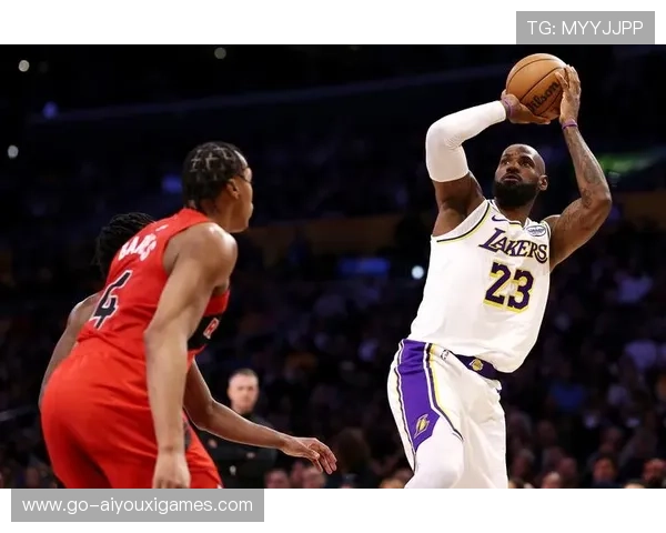 湖人再胜强敌，詹姆斯全能表现惊艳，詹姆斯在湖人总得分